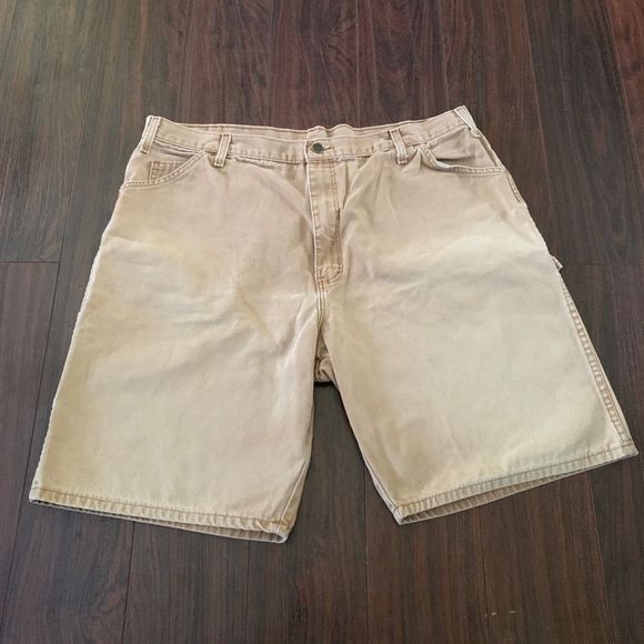 Dickies Other - Mens Dickies Relaxed Fit Carpenter shorts size 42